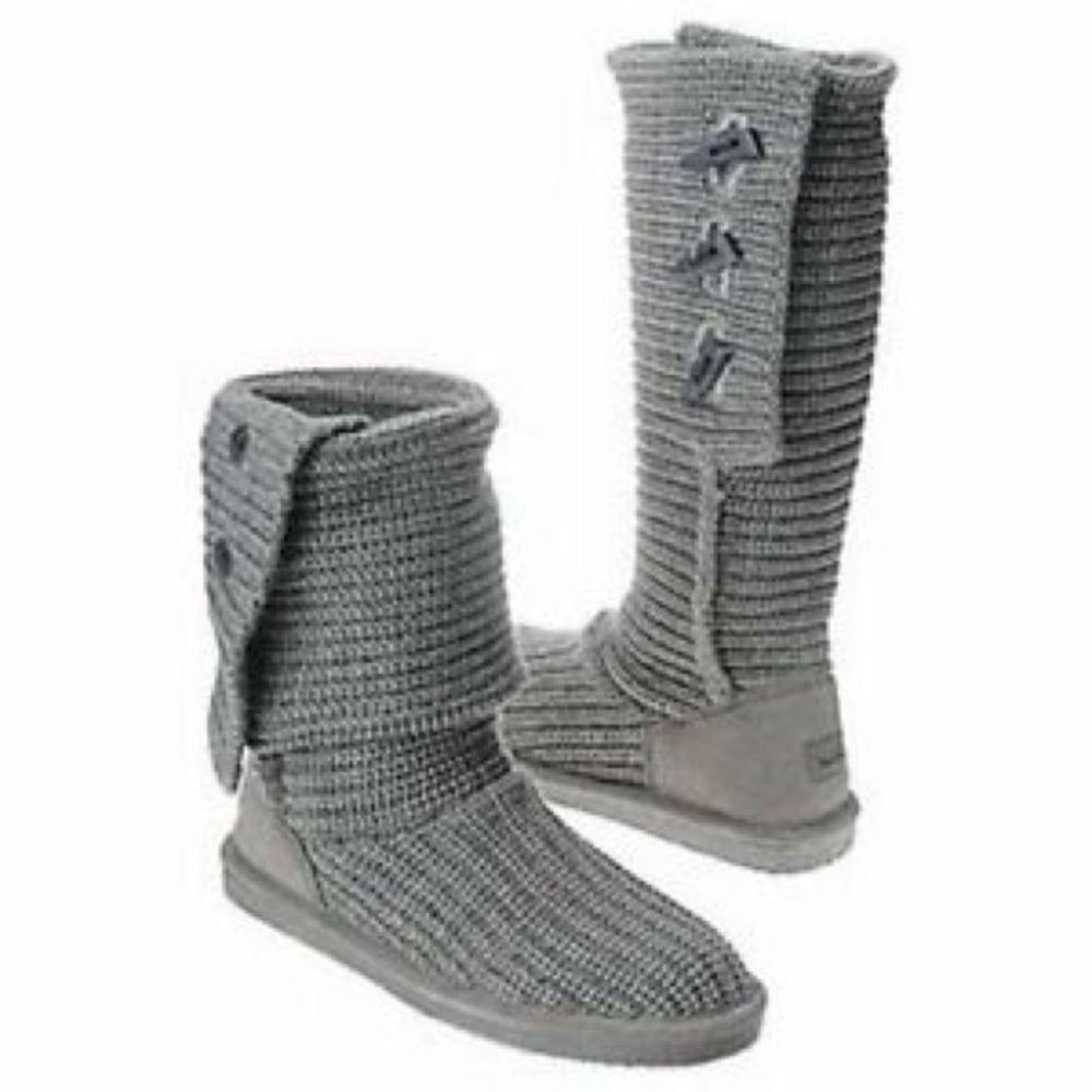 Bearpaw Gray Knit Boots